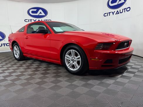 Used 2014 Ford Mustang V6 image 1