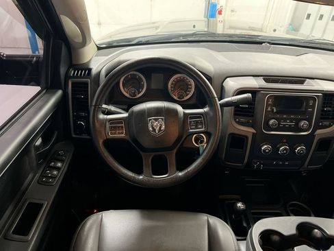 Used 2015 RAM 2500 Tradesman image 11