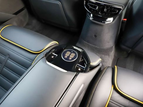 Certified 2025 Ferrari Purosangue image 36