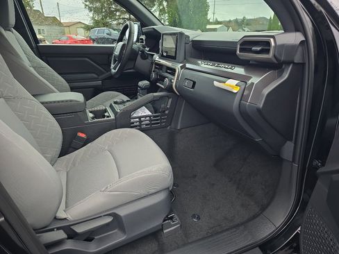 New 2026 Toyota Tacoma SR5 image 15