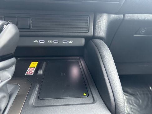 Used 2025 Toyota Land Cruiser PREMIUM image 36