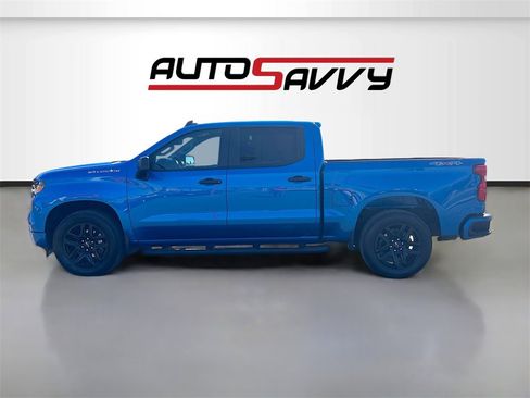 Used 2024 Chevrolet Silverado 1500 Custom image 4