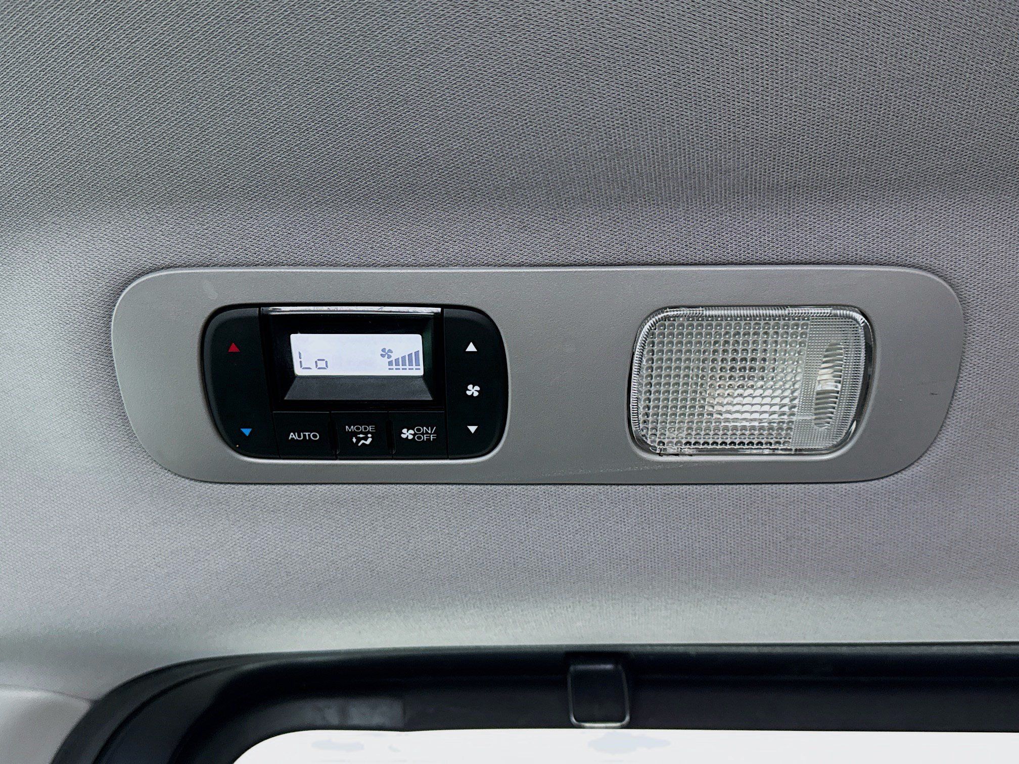 Used 2019 Honda Odyssey Elite image 18