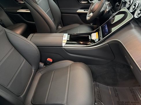 Certified 2026 Mercedes-Benz GLC 300 image 30