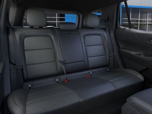 New 2026 Chevrolet Equinox LT FWD image 18