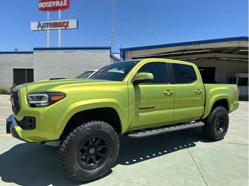 Used 2022 Toyota Tacoma TRD Pro image 1