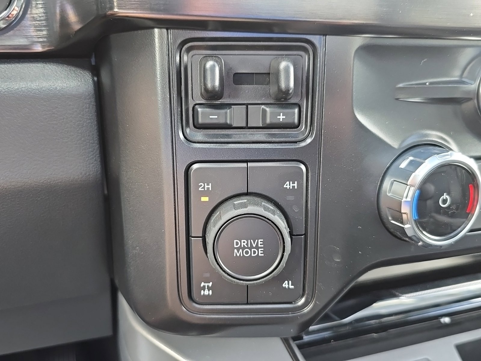 New 2026 Ford F350 Lariat w/ Lariat Ultimate Package AWD/4WD image 41