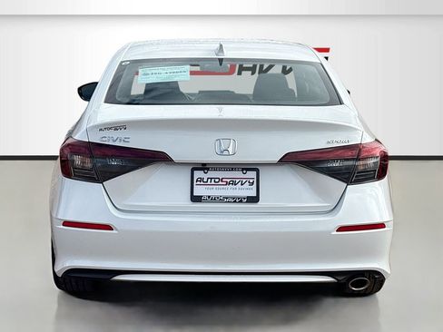 Used 2025 Honda Civic Sport image 6