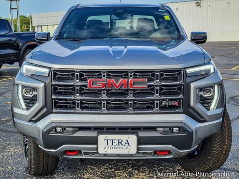 New 2025 GMC Canyon AT4 image 4