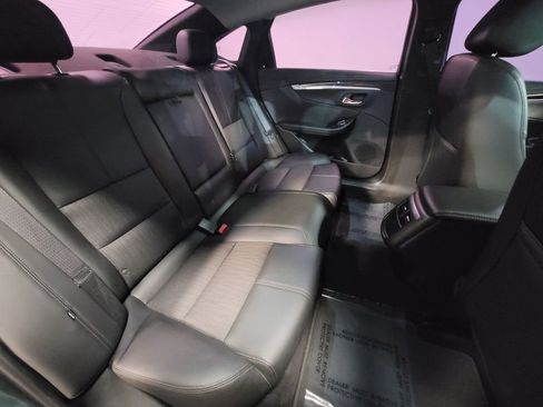 Used 2019 Chevrolet Impala LT image 8
