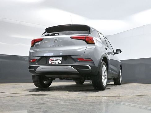 Used 2025 Buick Encore GX Preferred AWD/4WD image 49