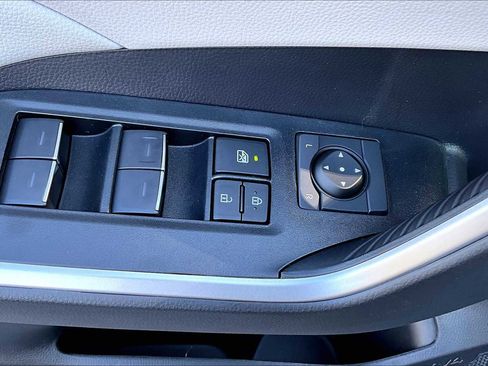 New 2025 Toyota RAV4 XLE image 20