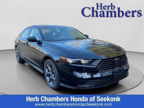 New 2025 Honda Accord EX-L image 1