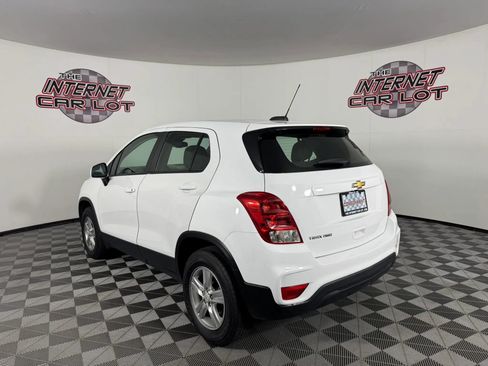 Used 2018 Chevrolet Trax LS AWD/4WD image 5