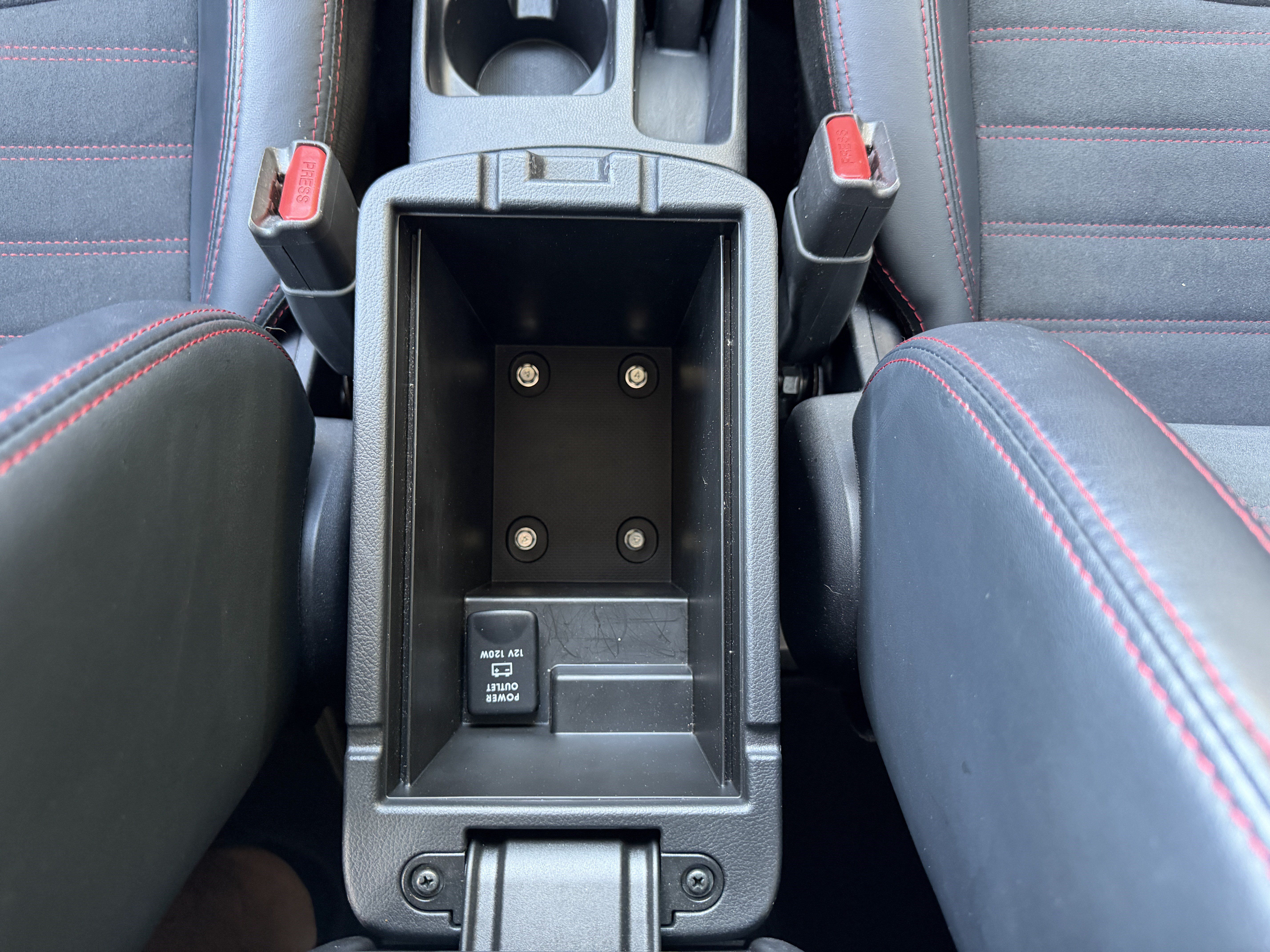 Used 2024 Mitsubishi Outlander Sport SE AWD/4WD image 49