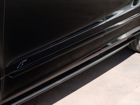 Used 2022 Bentley Bentayga S image 10