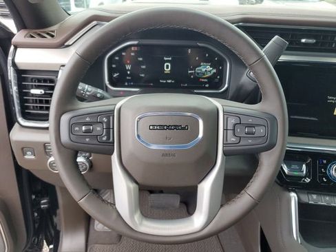 New 2026 GMC Sierra 2500 Denali w/ Denali Reserve Package AWD/4WD image 22