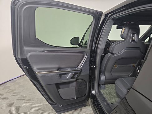 Used 2023 Rivian R1T Launch Edition AWD/4WD image 17