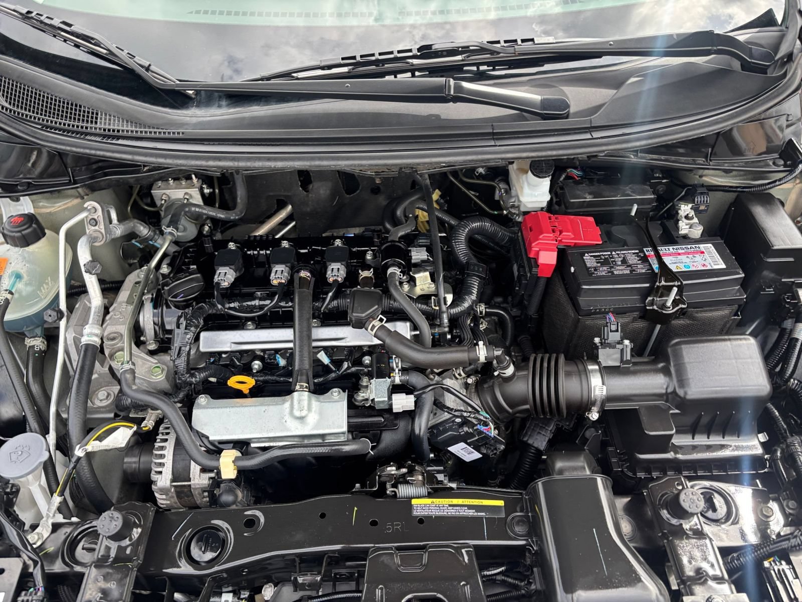 Used 2025 Nissan Versa SV FWD image 29