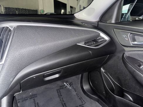 Used 2022 Chevrolet Malibu LT image 23