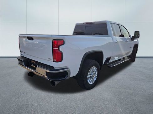 Used 2024 Chevrolet Silverado 2500 LTZ w/ LTZ Convenience Package AWD/4WD image 7