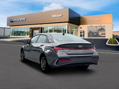 New 2026 Hyundai Elantra Sport FWD image 5