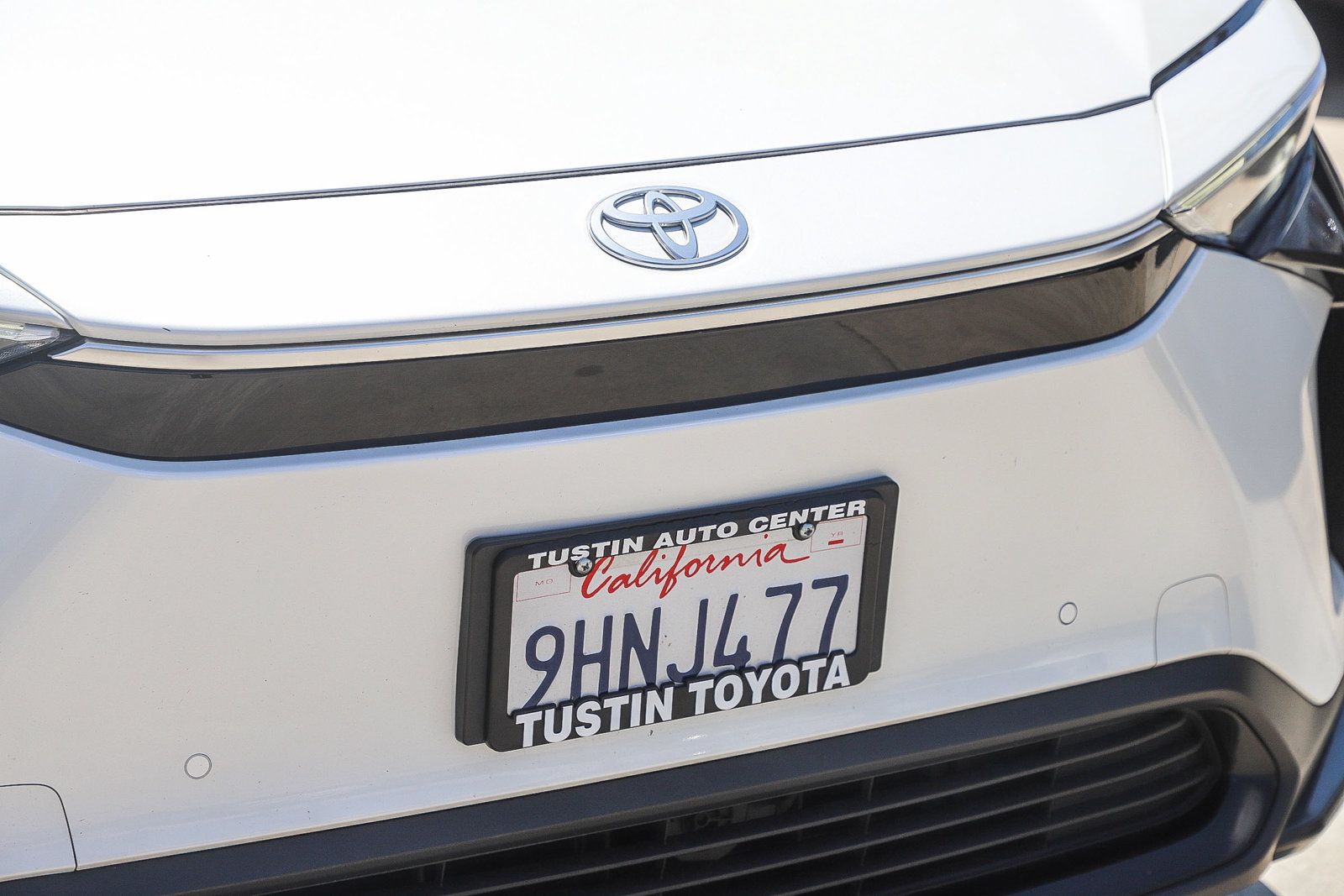 Used 2023 Toyota bZ4X AWD image 5