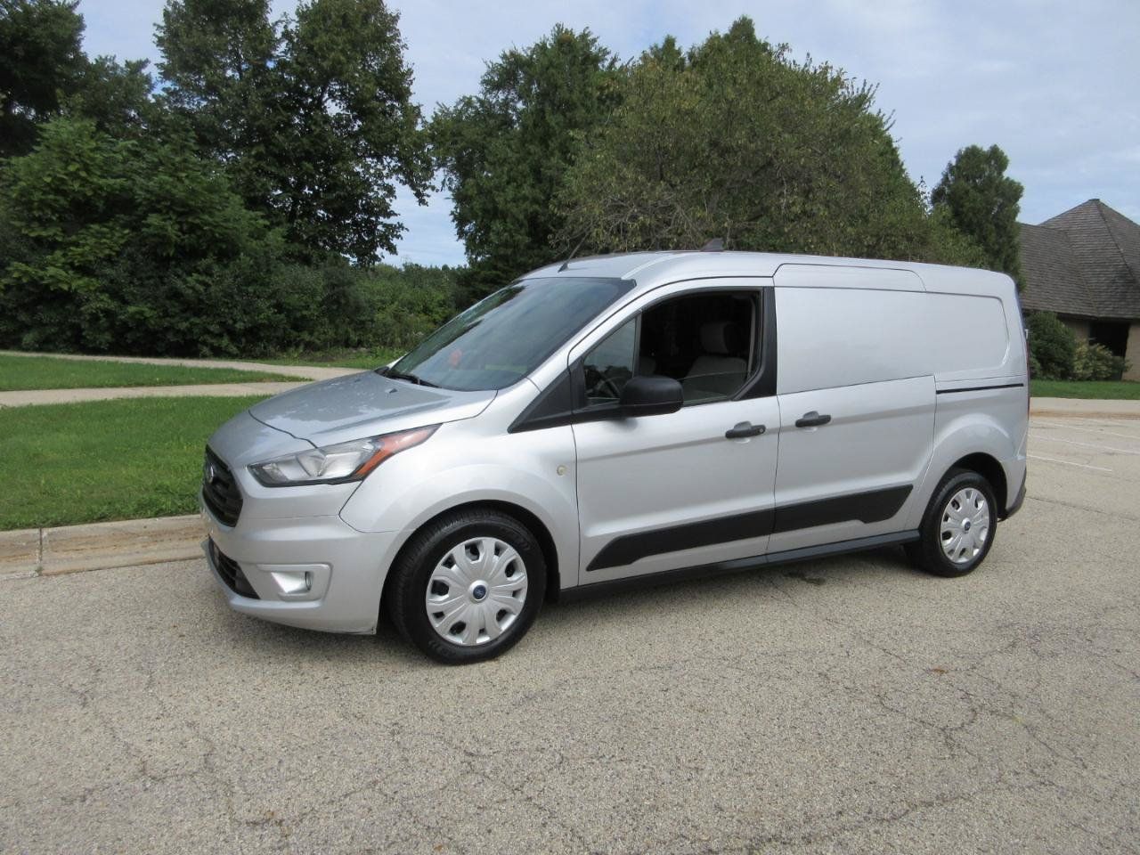 Used 2020 Ford Transit Connect XLT FWD image 29