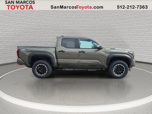 New 2026 Toyota Tacoma TRD Off-Road image 4