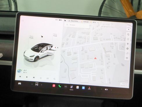 Used 2023 Tesla Model 3 Performance AWD/4WD image 17