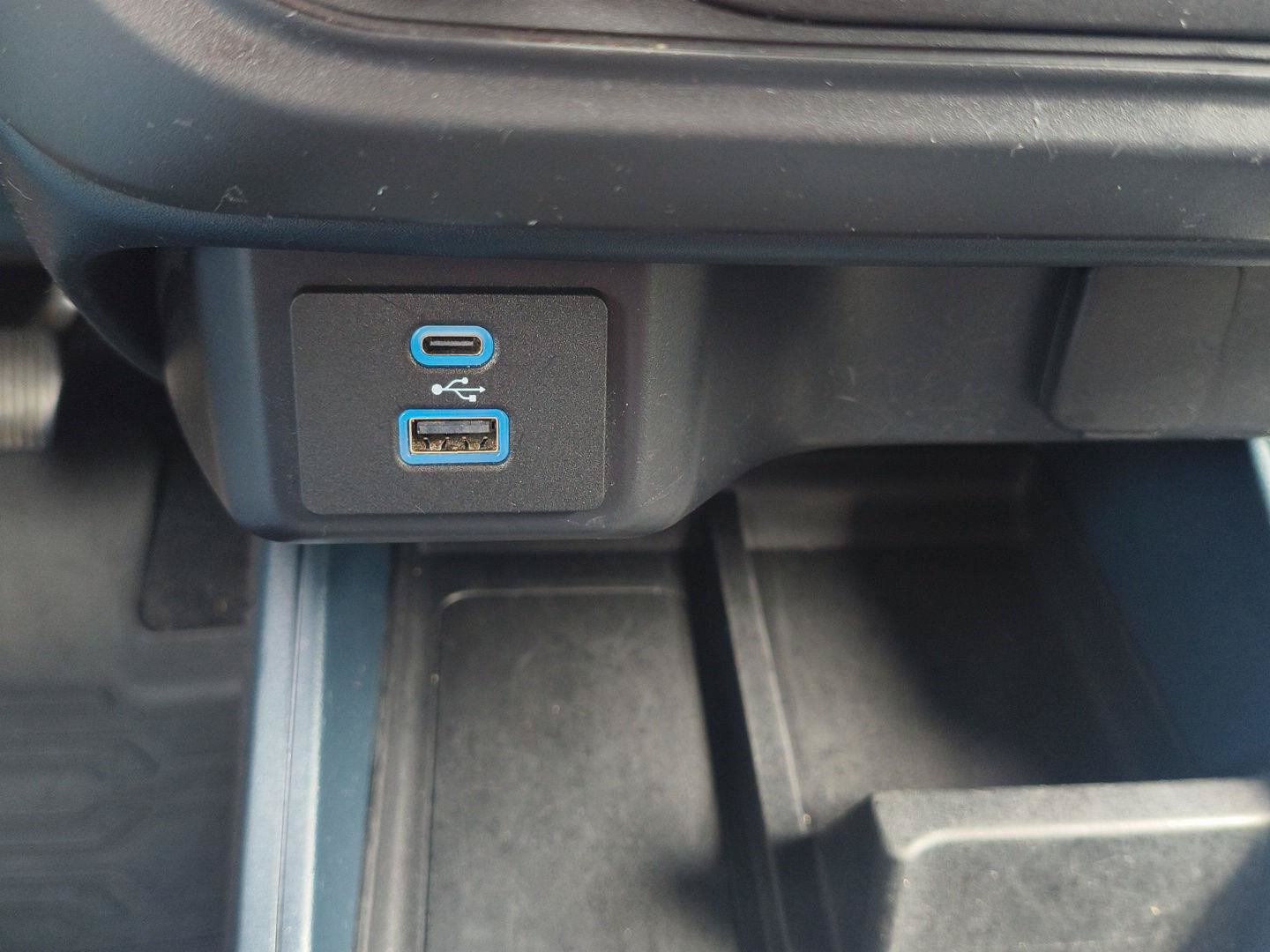 Used 2024 Ford Maverick XL FWD image 27