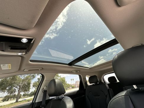 Used 2022 Kia Sorento SX FWD image 19
