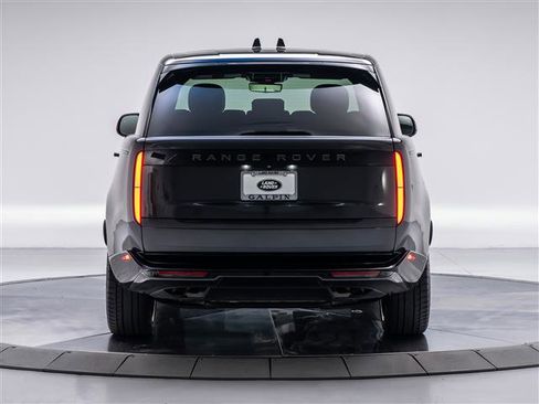 Used 2024 Land Rover Range Rover SE image 4