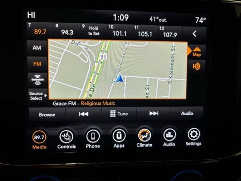 Used 2021 Jeep Grand Cherokee Trailhawk w/ Trailhawk Luxury Group image 17