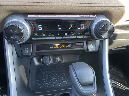 New 2025 Toyota RAV4 XLE image 40