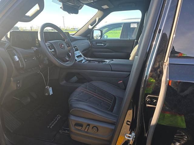 Used 2026 Nissan Armada PRO-4X AWD/4WD image 8