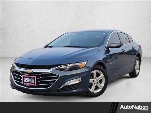 Used 2024 Chevrolet Malibu LS FWD image 1