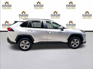 Used 2024 Toyota RAV4 XLE video 4