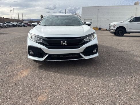 Used 2019 Honda Civic Sport image 2