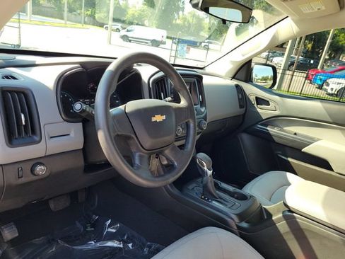Used 2022 Chevrolet Colorado W/T RWD image 15