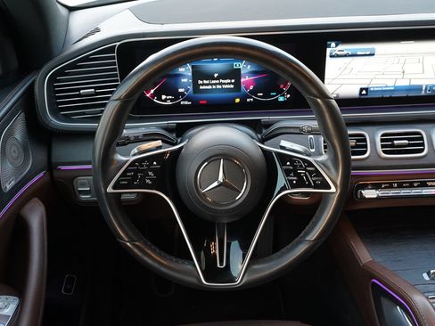 Used 2024 Mercedes-Benz GLE 350 4MATIC image 10