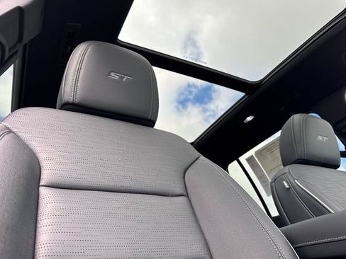 New 2026 Buick Enclave Sport Touring w/ Power Package image 20