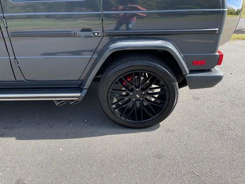 Used 2014 Mercedes-Benz G 63 AMG 4MATIC image 24