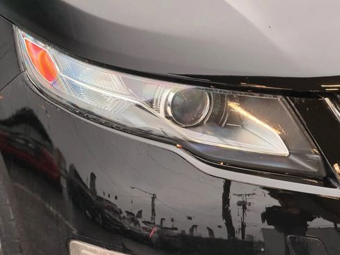Used 2014 Chevrolet Volt FWD image 10