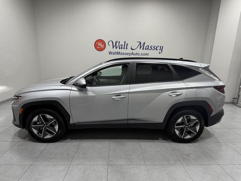 Used 2025 Hyundai Tucson SEL AWD/4WD image 2