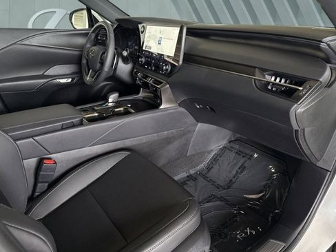 Certified 2026 Lexus RX 350h w/ Convenience Package image 29