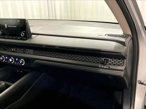 Used 2024 Honda Accord LX image 13