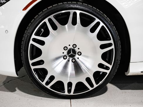 Used 2023 Mercedes-Benz S 580 4MATIC Sedan image 55