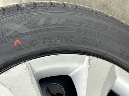 Used 2022 Toyota Corolla LE image 40