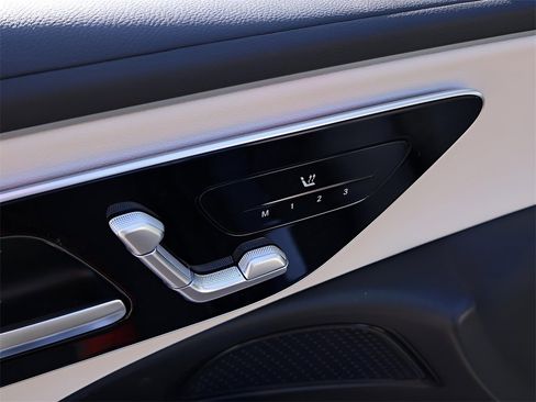 New 2026 Mercedes-Benz E 350 4MATIC Sedan image 14